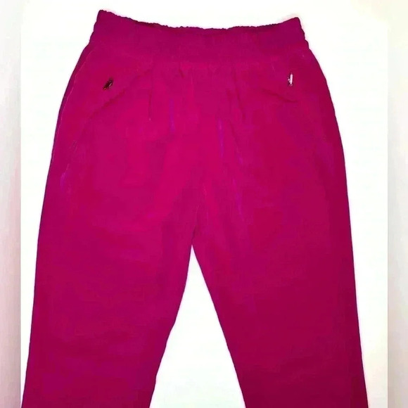 Zara Women’s Fuchsia jog Style Pants Size- Small - Picture 2 of 9